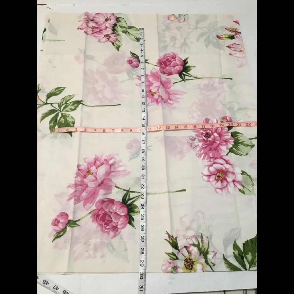 NWOT Westpoint Stevens Floral Std. Shams Pair Cottage Rose~Cotton bh.